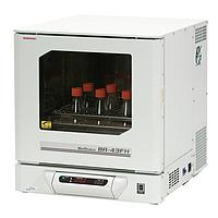 TAITEC BR-43FH Medium Sized Constant Temperature Incubator Shaker (+100℃; ±0.3 ~ ±1.0℃)
