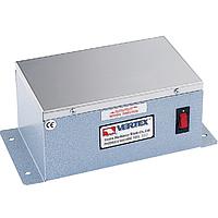 Magnetic field measuring device