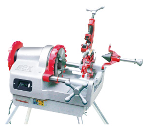 Industrial pipe screw cutting machine service and maintenance