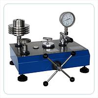 Nagman H6000 Hydraulic Dead Weight Tester (700 Bar, ±0.05% rdg)