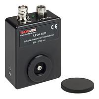 THORLABS APD410C Variable-Gain, Temperature-Compensated Avalanche Photodetectors (900  700 nm, 8-32 Taps)