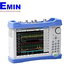 Telecom test instrument used for BTS station analyzer calibration service