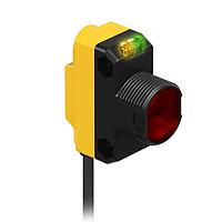 Banner Engineering QS18EK6RQ5 Photoelectric Sensors WORLD-BEAM QS18 Series: Receiver; Range: 20 m; Input: 10-30 V dc; Output 1: Push/Pull with IO-Link; Output 2: Configurable PNP/NPN; 150 mm (6 in) M12 Pigtail QD