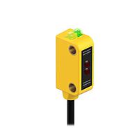 Banner Engineering Q12AB6LPQ5 Photoelectric Sensors WORLD-BEAM Q12 Series: Polarized Retro; Range: 1 m; Input 10-30 V dc; Output: LO (Light Operate) bipolar: 1 NPN; 1 PNP; 150 mm (6 in) M12 Pigtail QD