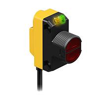Banner Engineering QS18EK6DQ Photoelectric Sensors WORLD-BEAM QS18 Expert Series: Diffuse; Range: 800 mm; Input: 10-30 V dc; Output 1: Push/Pull with IO-Link; Output 2: Configurable PNP/NPN; 150 mm (6 in) M8 Pigtail QD