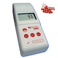 MILWAUKEE Mi452 Photometer for the determination of IRON in wine analysis